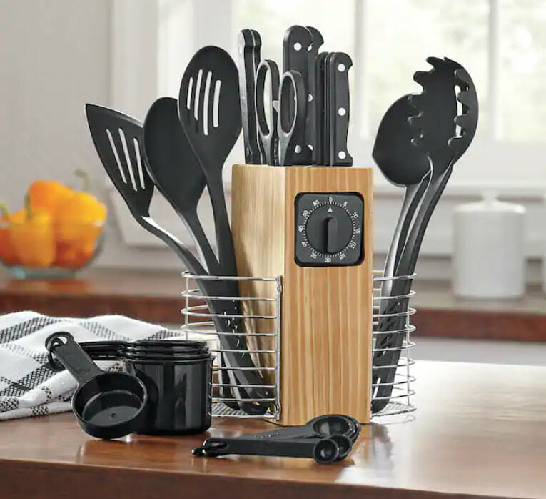 25-Piece Cutlery and Utensil Set
